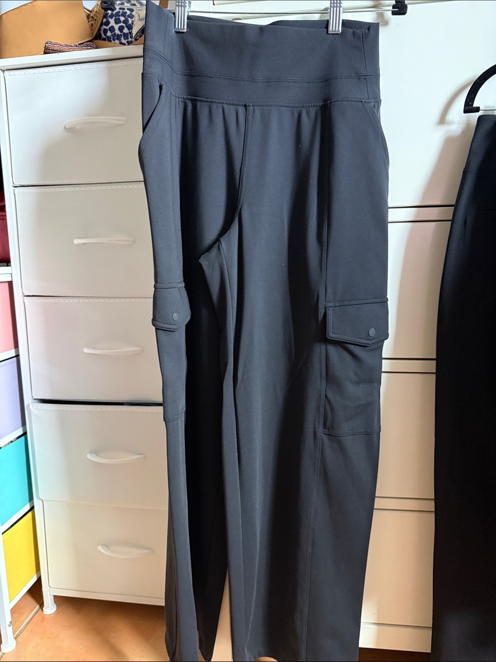 ATHLETA Venice High Rise Cargo pants